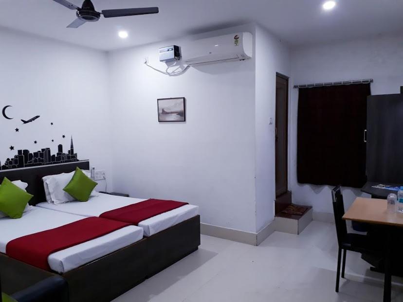 Hotel Executive Inn Hailakandi Zimmer foto